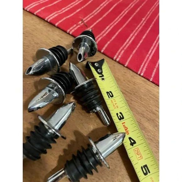 Plastic Wine Pourers (6) - Picture 4 of 4